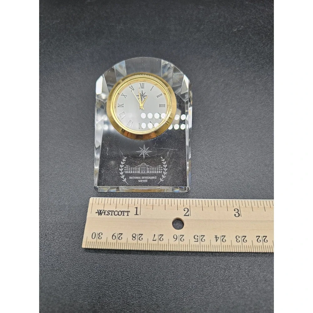 National Intelligence Service Desktop Crystal Paperweight Clock Political Govt‎